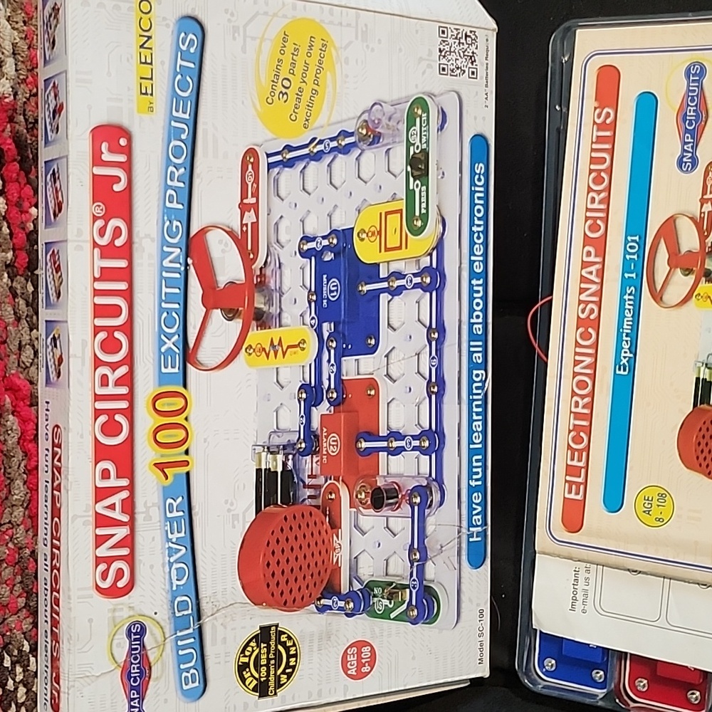 Snap Circuits Jr. Electronics Exploration Kit - Picture 6 of 6